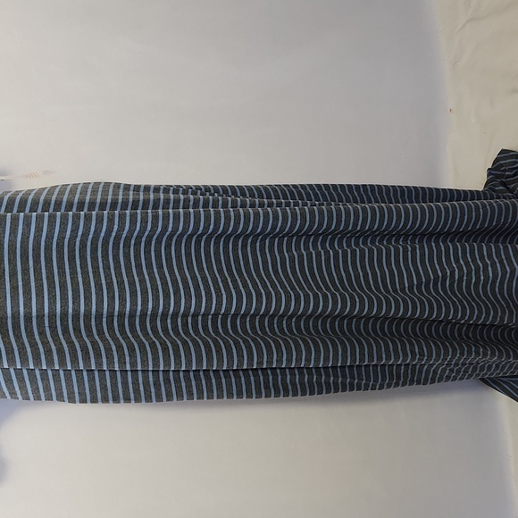Lularoe Women's Grey Blue Striped Short Cap Sleeve Stretch Shirt Maxie Size L - Picture 3 of 12